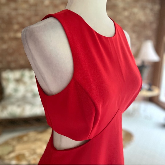 Express Red Cutout Side Fit & Flare Mini Dress 6 - Picture 9 of 16